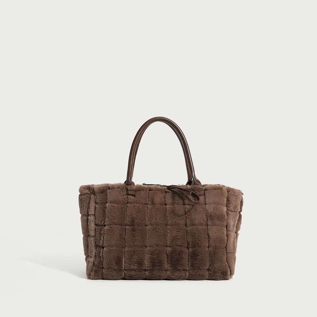 Women’s Fuzzy Woven Tote Bags image