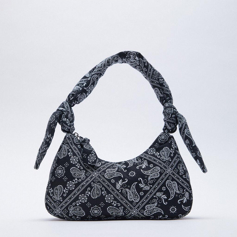 Women’s Floral Hobo Baguette Bags in Black image