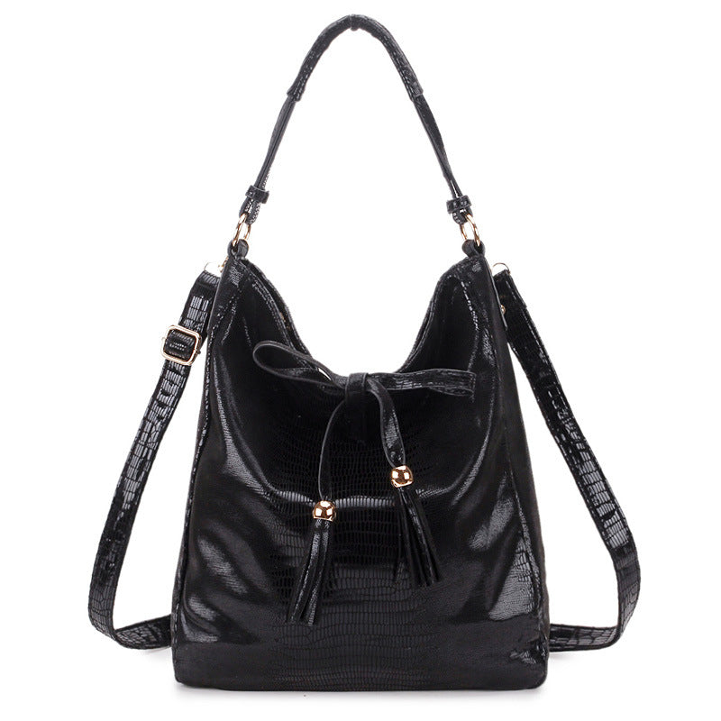Women’s Metallic Hobo Bags Shoulder Bags with Tassel image