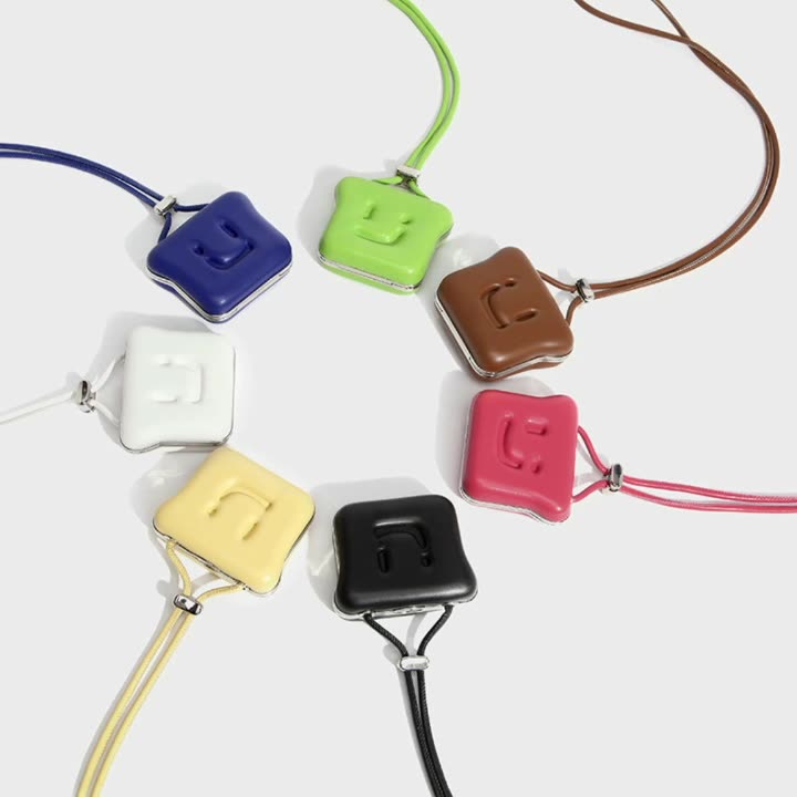 Women’s Mini Toast Crossbody Purse image 9
