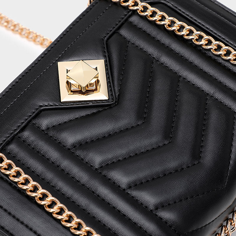 Women’s Quilted Crossbody Chain Bags in Vegan leather image 5