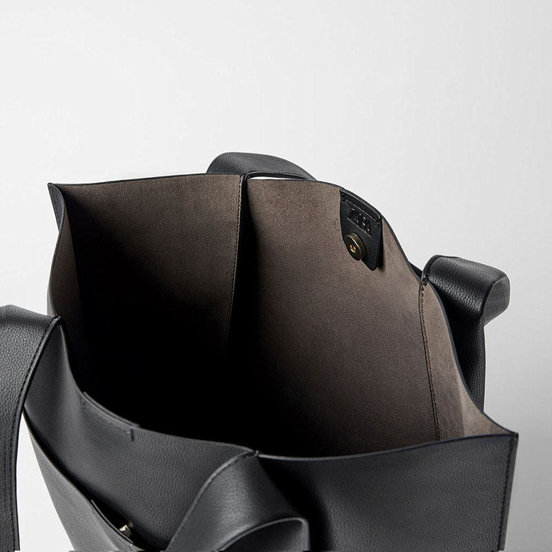 Women’s Minimalism Large Tote Bags in Vegan Leather image 4