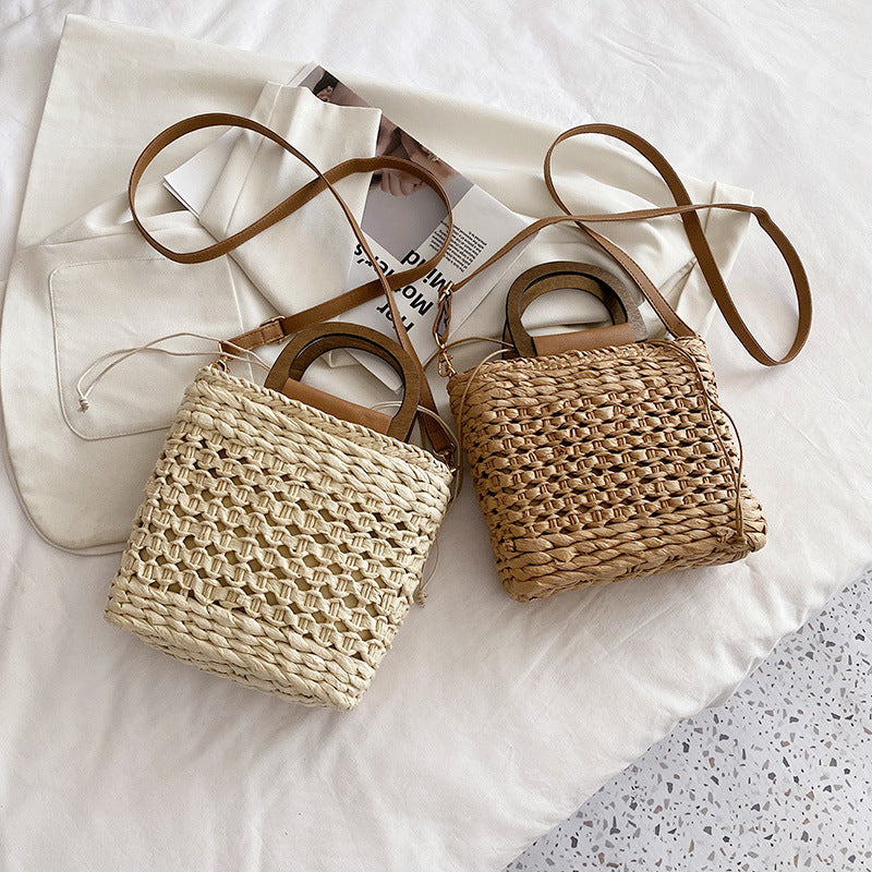Women’s Straw Woven Shoulder Bucket Bags image 6