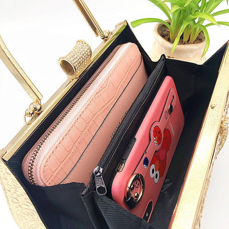 Women’s Rose Print Rhinestone Wings Evening Clutch Bags image 7