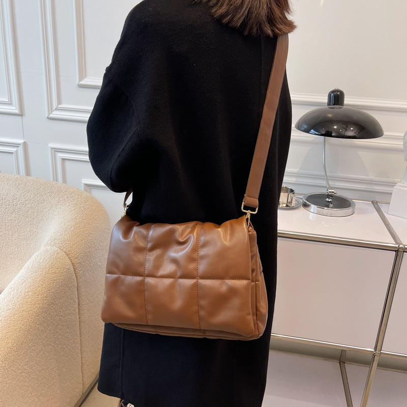 Women’s Diamond-Quilted Puffer Shoulder Bags image 2