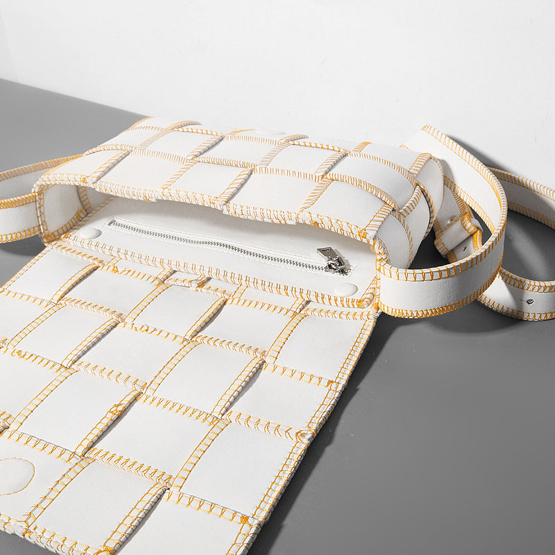 Women’s Woven Tote Bags with Shoulder Strap in Genuine Leather image 6