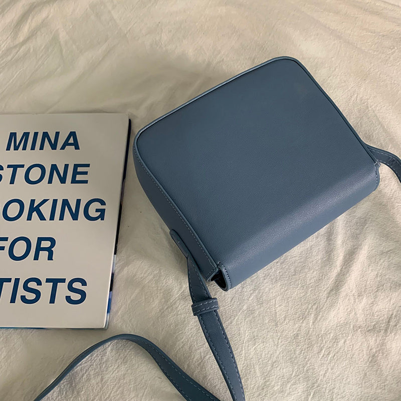 Women’s Minimal Vegan Saddle Flap Shoulder Bags in Blue image 4