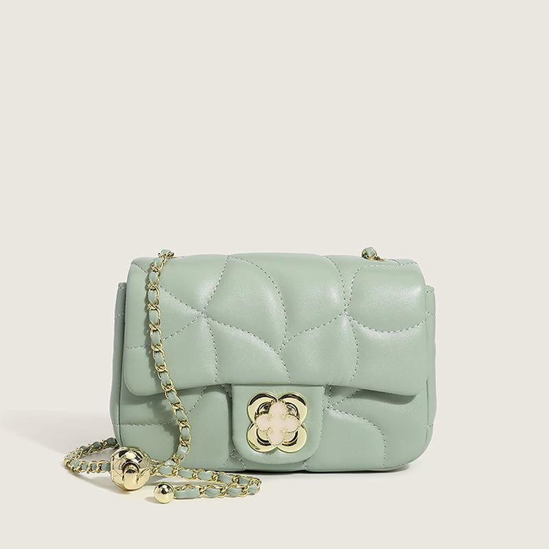 Women’s Quilted Clover Messenger Crossbody Bags image 6