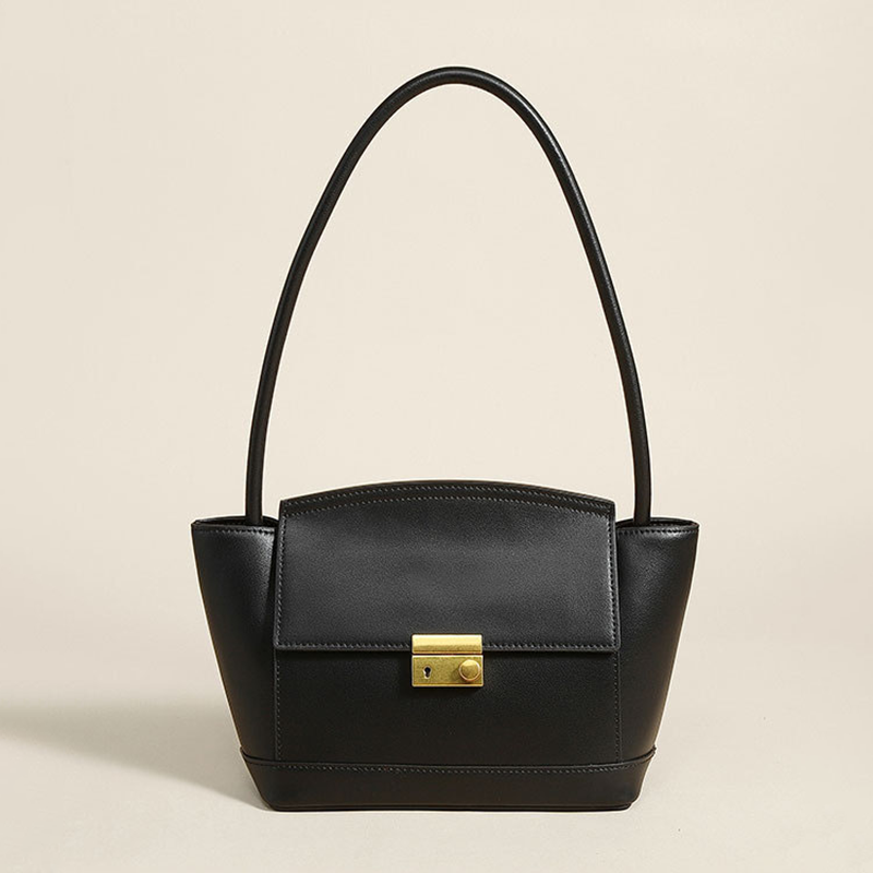 Women’s Flap Shoulder Tote Bags in Genuine Leather image