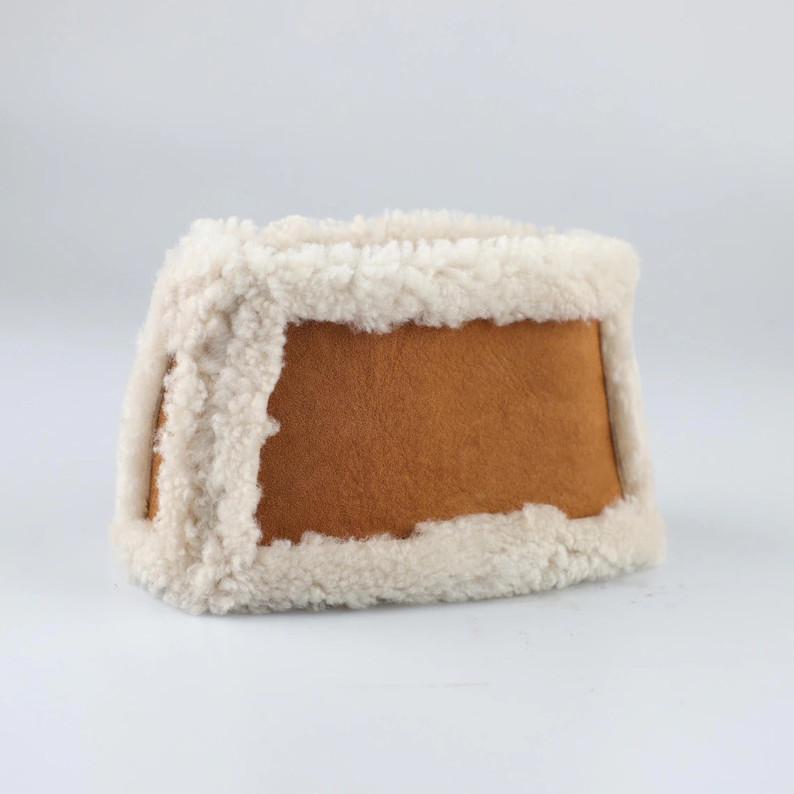 TEDDY HONEY Crafted from plush shearling, Teddy cover offers a soft and cozy feel. customize Fit to Kelly handbag, Birkin handbag