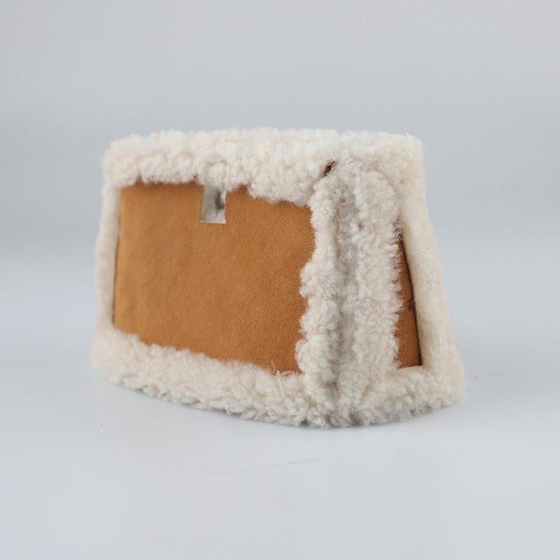 TEDDY HONEY Crafted from plush shearling, Teddy cover offers a soft and cozy feel. customize Fit to Kelly handbag, Birkin handbag