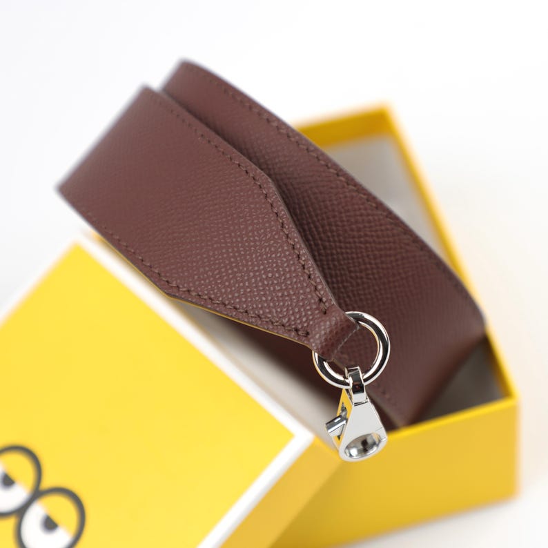 Artisanal Epsom Leather Bandoulière (40mm Wide): Hand-Stitched Shoulder Strap Compatible with Birkin & Travel Bags