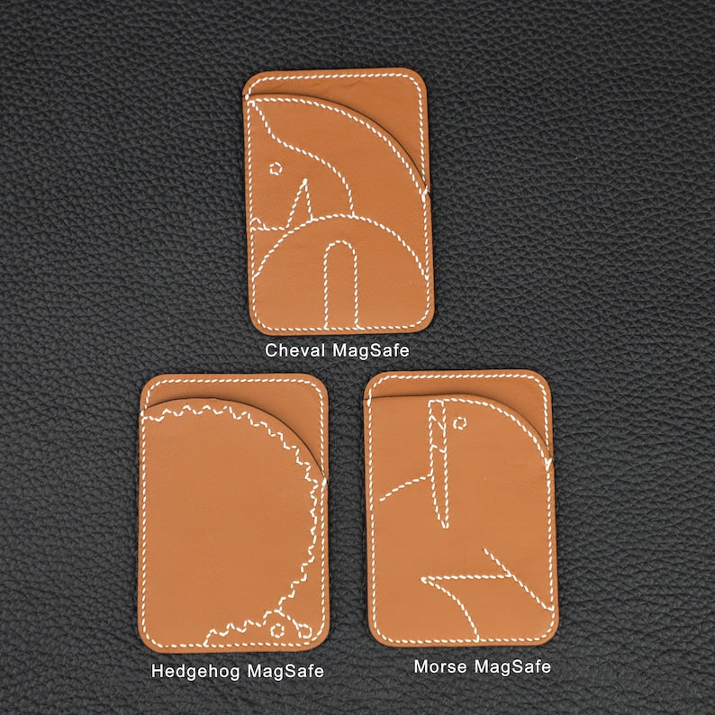 Porte-cartes MagSafe en veau Swift coloris Gold.Cheval MagSafe card holder,Magnetic Phone Card Holder Kickstand Slim Matte Card Bag