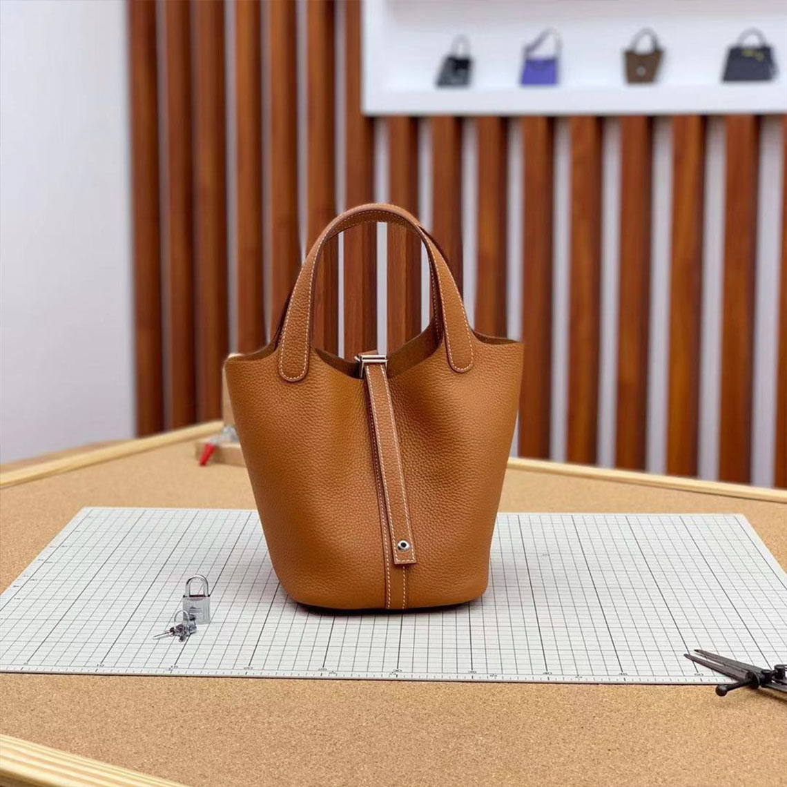 Wirkin® Full Grain Leather New Lock Tote Bag - Advanced Kits
