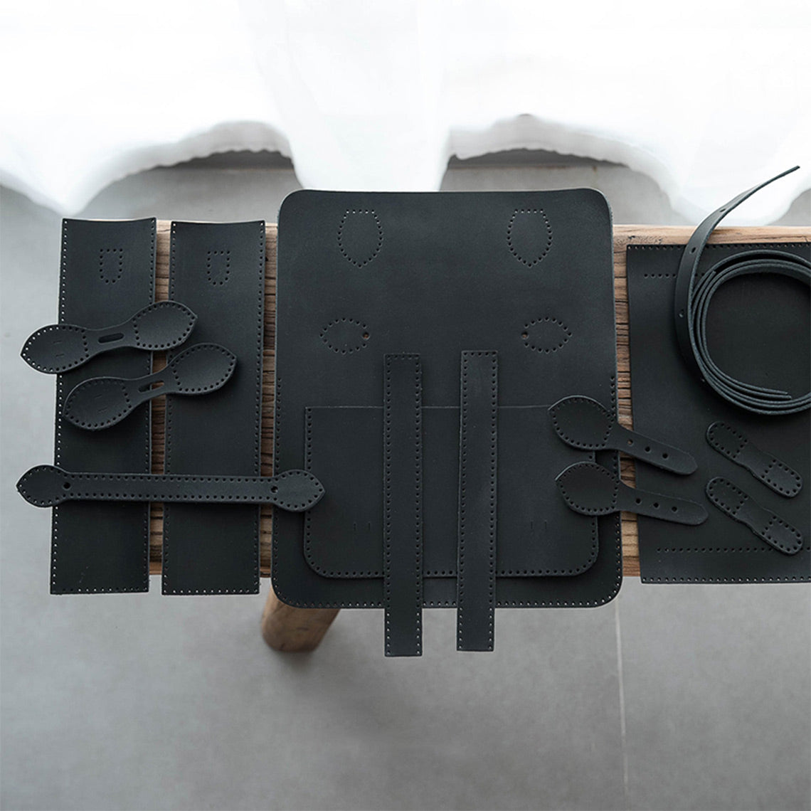 Black Satchel DIY Project | Easy Leather Sewing Project - Wirkin®