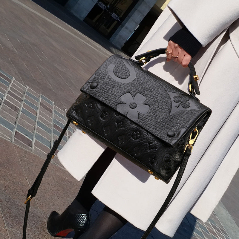 Women’s Black Genuine Leather Crossbody Shoulder Bag image 2