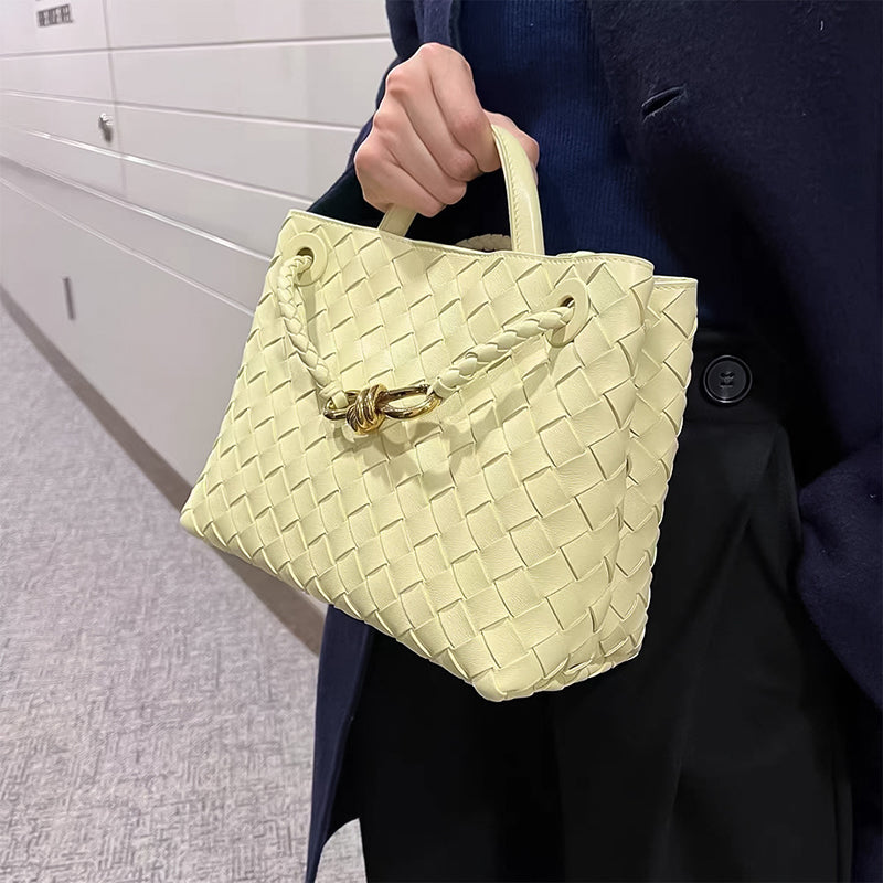 Women’s Woven Leather Tote Bag with Diamond Pattern image 12