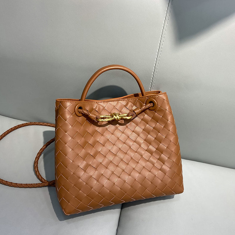 Women’s Woven Leather Tote Bag with Diamond Pattern image 9