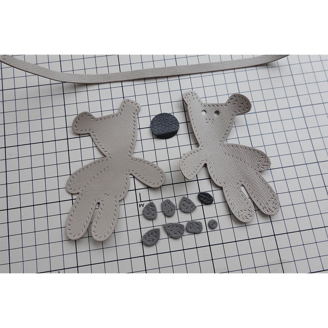 Light Grey Mr. Bean Teddy Bag Charm DIY Leather Kits | Easy Fun Home Projects - Wirkin®