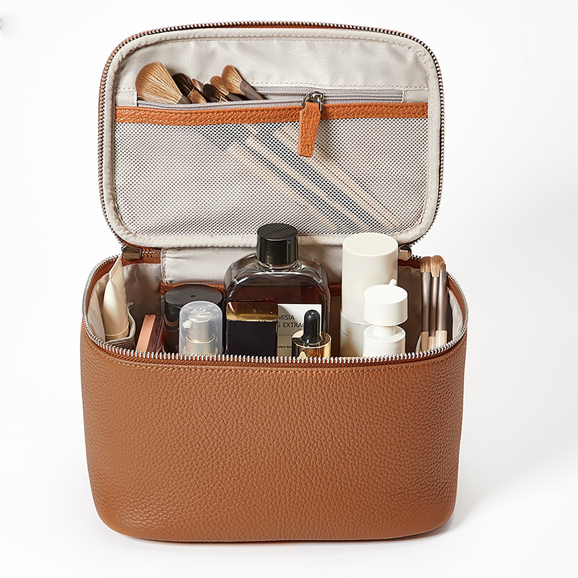 Large Capacity Leather Makeup Bag - Portable Premium Cowhide Travel Toiletry Organizer for Men & Women, Stylish Handheld Storage Bag