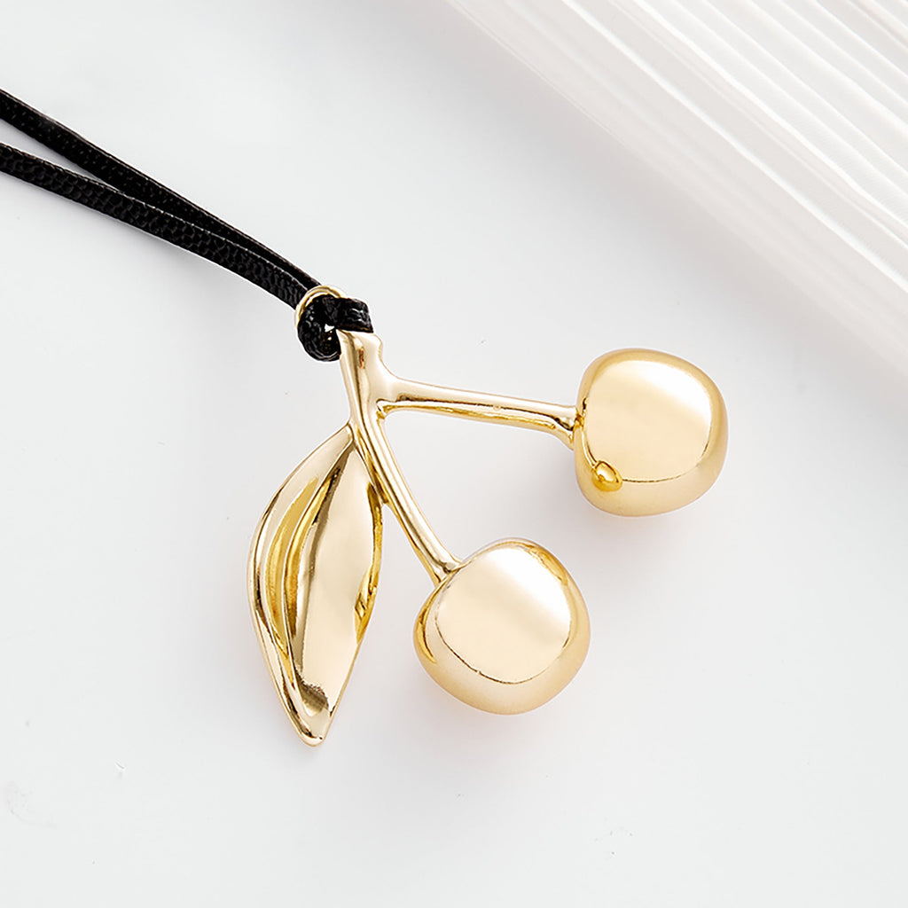Crystal Cherry Keychain – Elegant and High-End Bag Charm, Backpack Accessory & Small Pendant