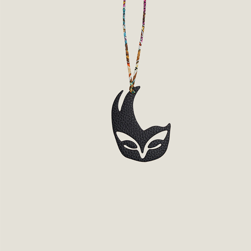 Handmade Leather Cute Animal Silhouette Car Pendant – Luxury Chic Hanging Ornament, Playful Design for Car or Bag