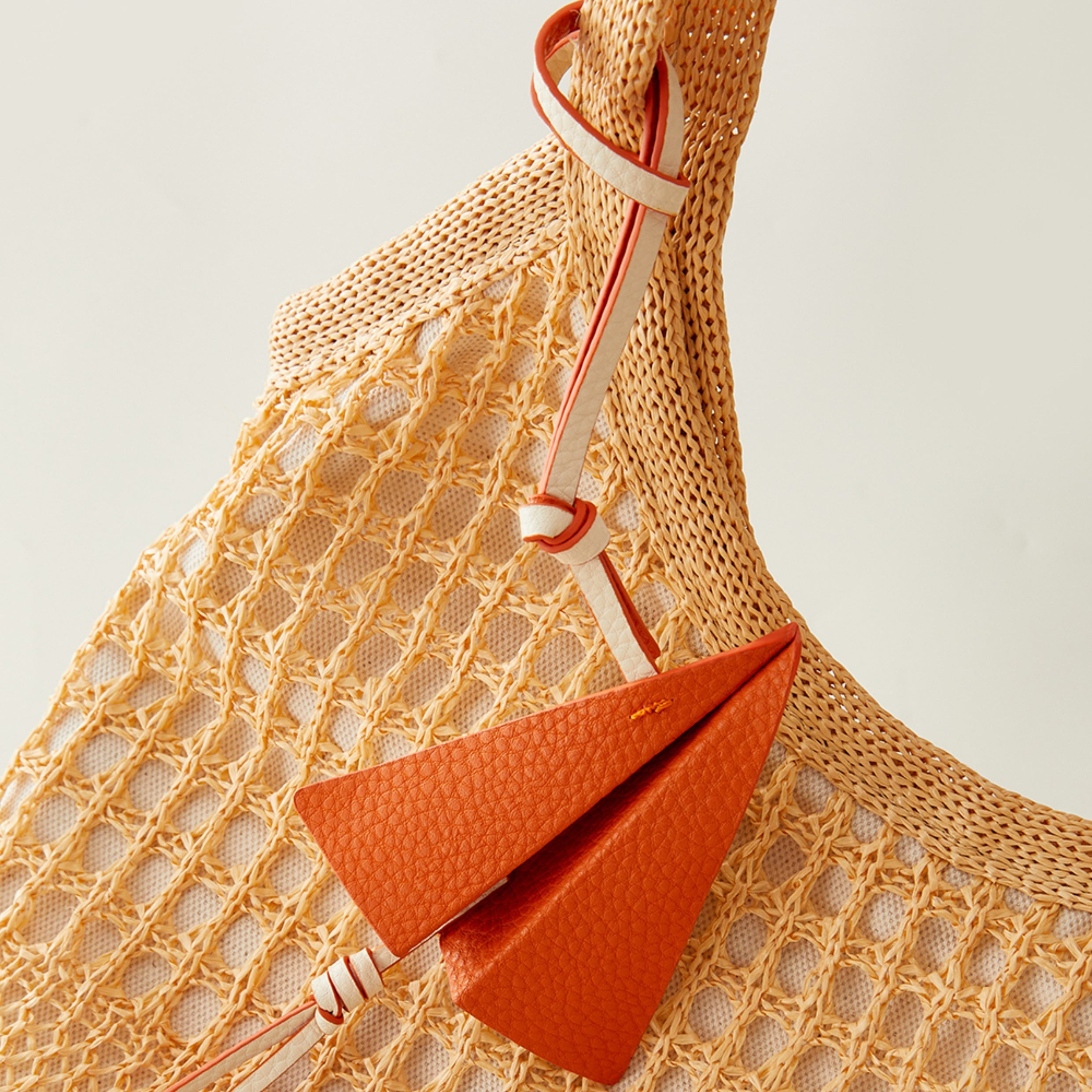 Handmade Leather Paper Plane Keychain & Bag Charm – Creative Cute Pendant, Unique Leather Accessory
