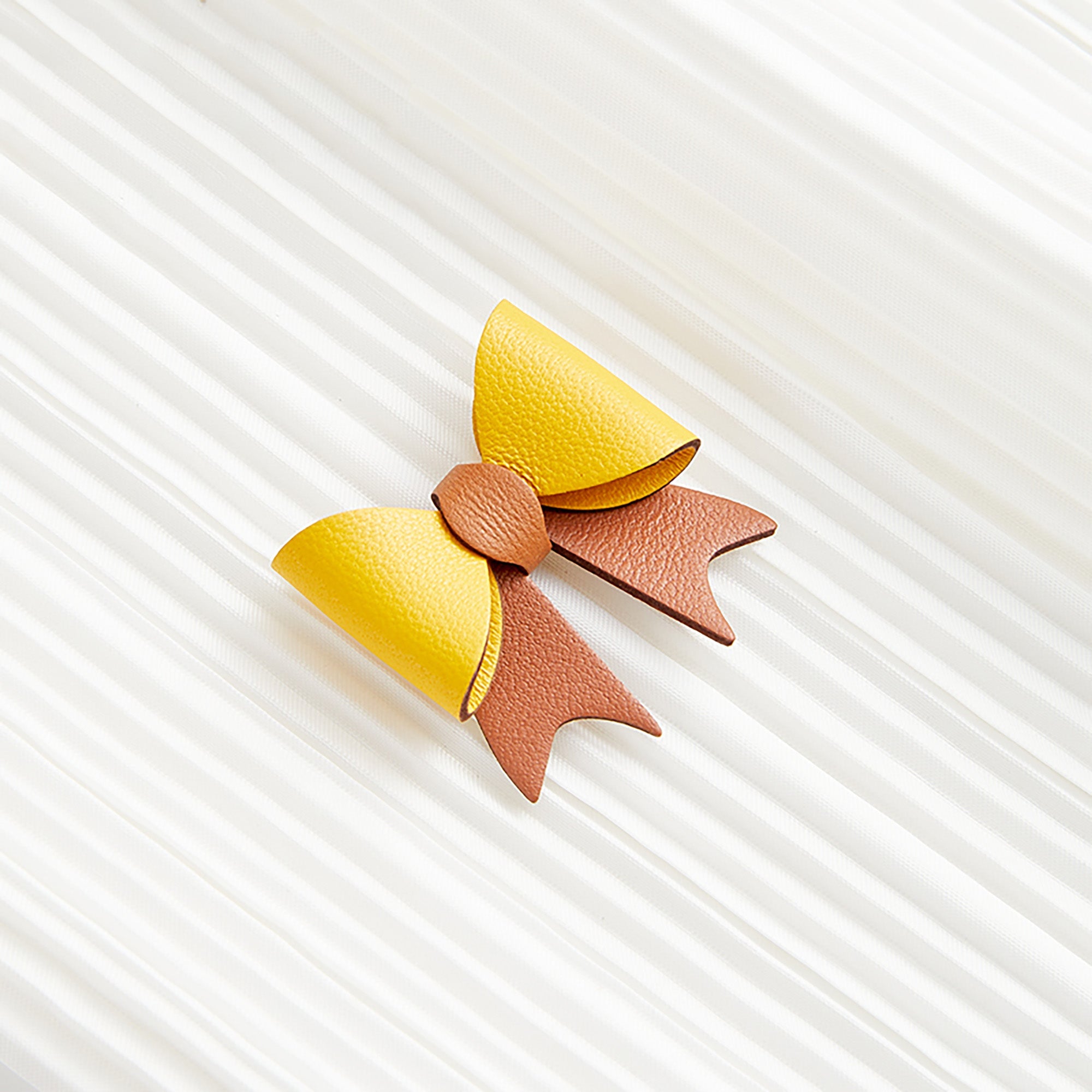 Handmade Bow Ribbon Charm for Evelyne Bag – Elegant Bag Decoration Accessory – Thoughtful Gift for Her