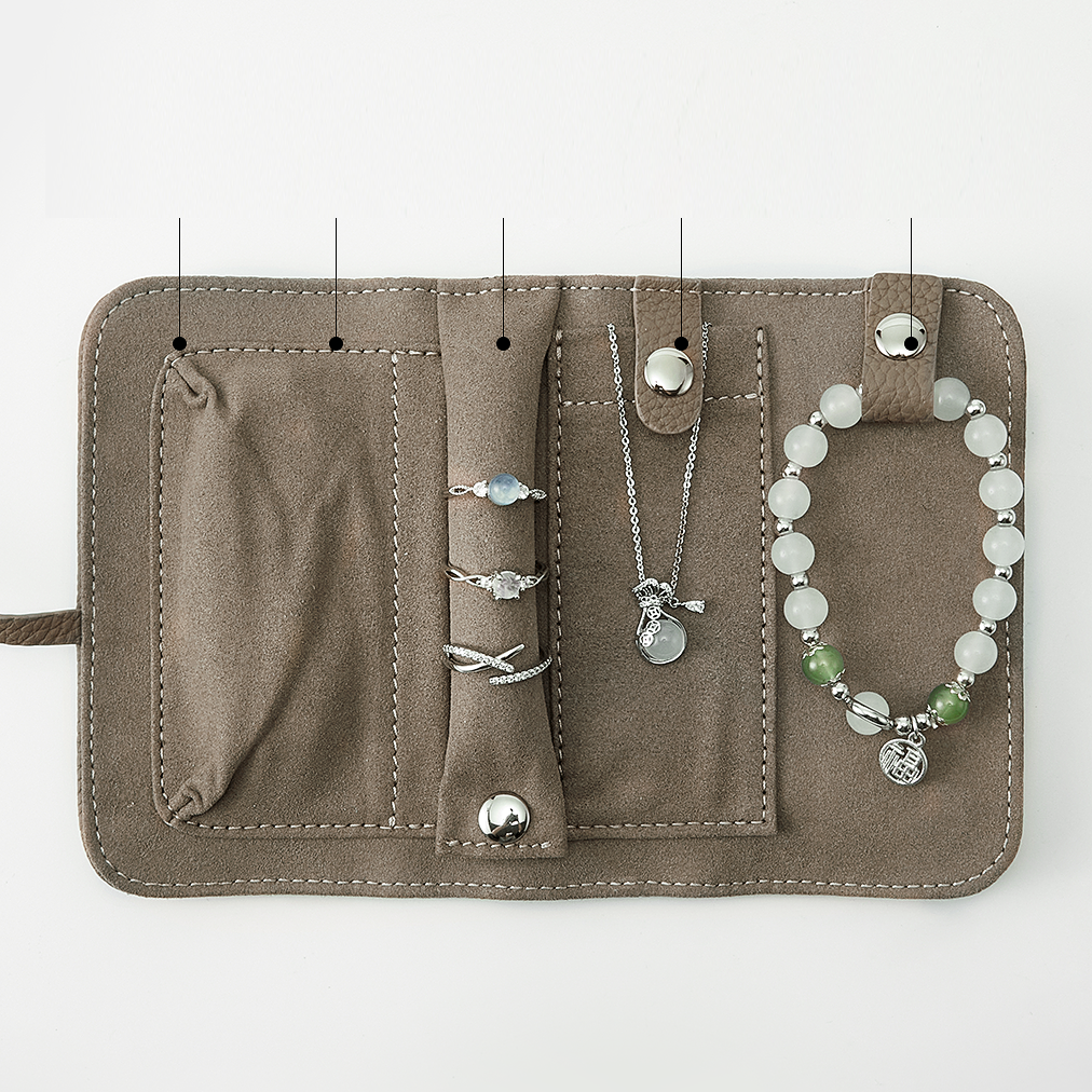 Handcrafted Jewelry Storage Pouch – Anti-Oxidation Velvet Bag for Earrings, Necklaces & Accessories, Portable Travel Organizer