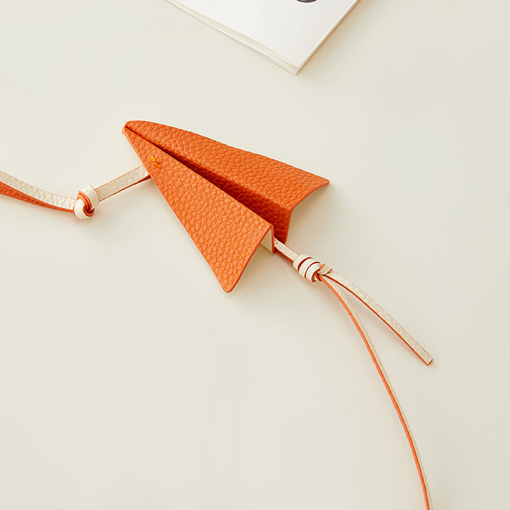Handmade Leather Paper Plane Keychain & Bag Charm – Creative Cute Pendant, Unique Leather Accessory