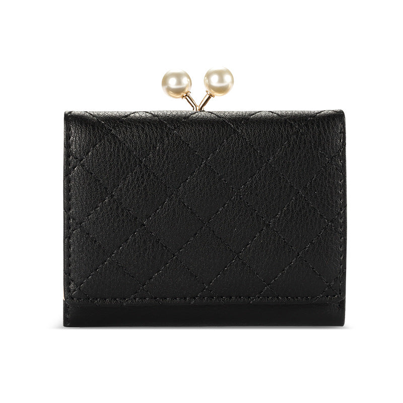 Women’s Quilted Vegan Leather Mini Coin Purse image 5