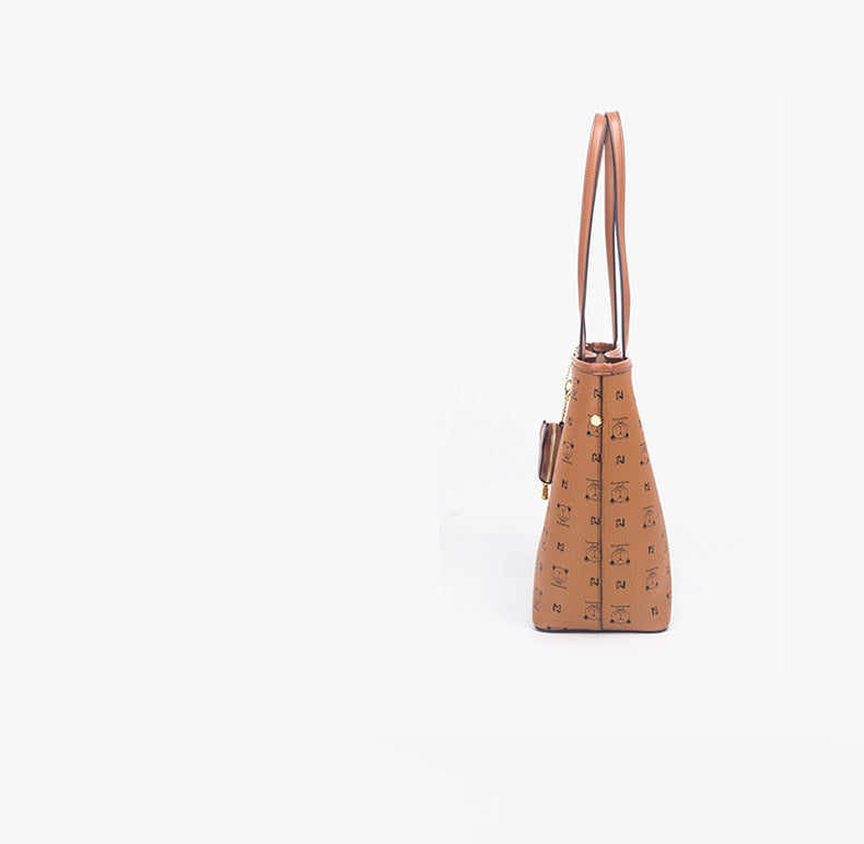 Women’s Bear Print Vegan Tote image 4