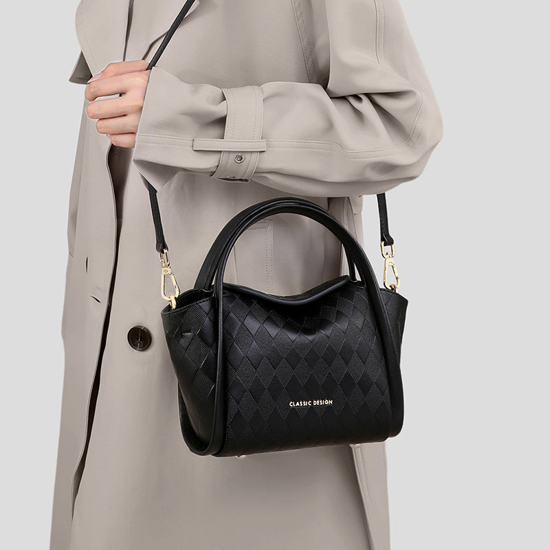 Women’s Black Genuine Leather Quilted Bucket Bag image 4