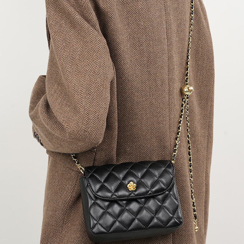Women’s Black Genuine Leather Vintage Quilted Chain Crossbody Shoulder Bag image 4