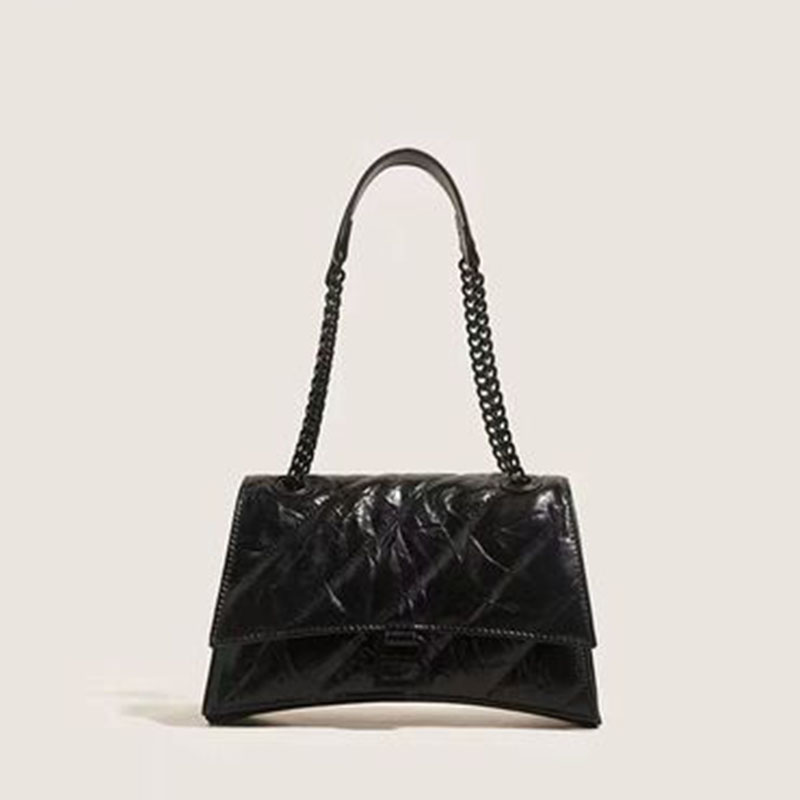 Women’s Black Leather B Logo Quilted Chain Crossbody Bag image