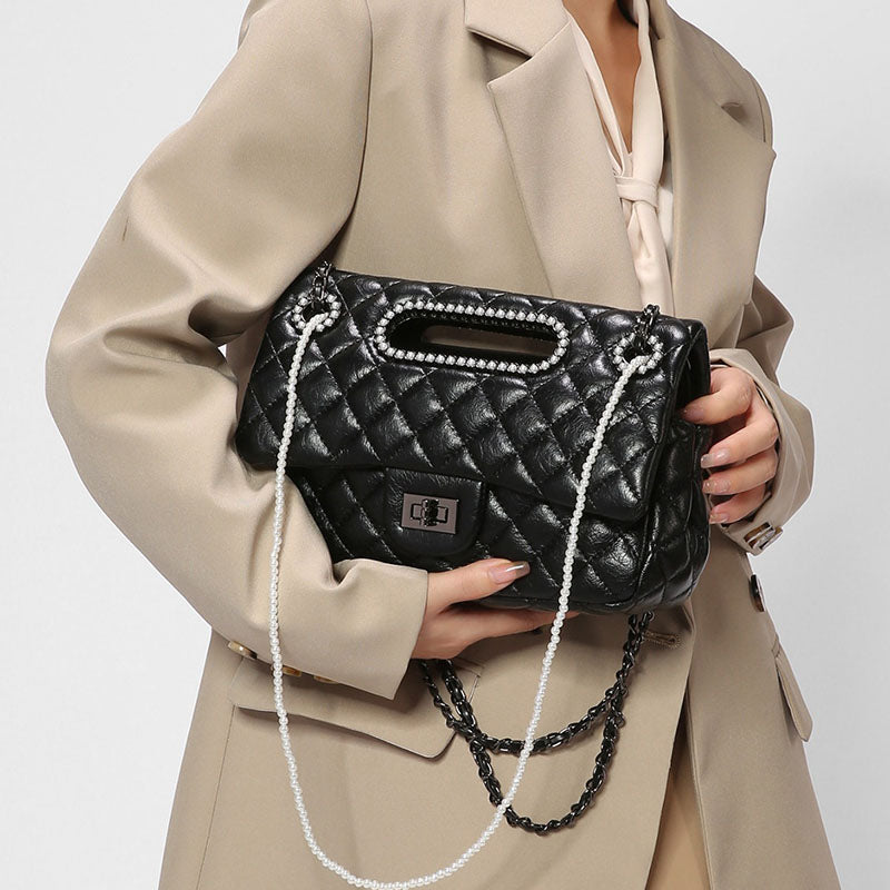 Women’s Black Quilted Pearl Chain Crossbody Handbag image 4