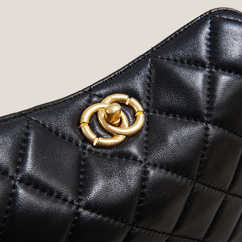 Women’s Black Vintage Genuine Leather Quilted Lock Chain Crossbody Bag image 5