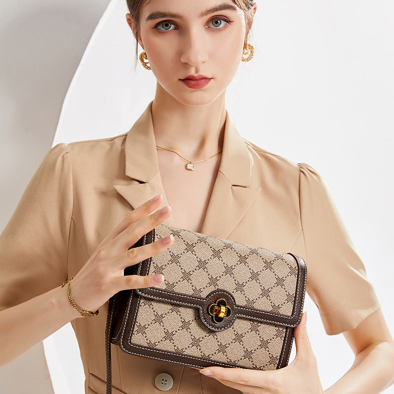 Women’s Brown Leather Purse with Print Detail image 6