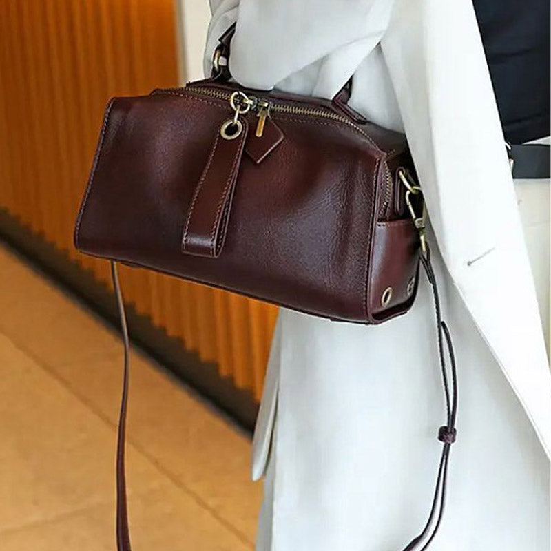 Women’s Caramel Brown Vintage Genuine Leather Crossbody Handbag image
