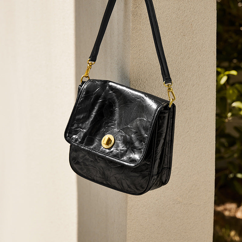 Women’s Crinkled Genuine Leather Turnlock Shoulder Bag image 3