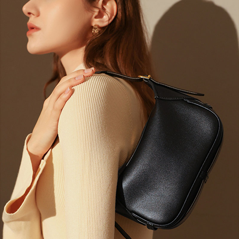 Women’s Genuine Leather Dumpling-Shaped Shoulder Bag image 5