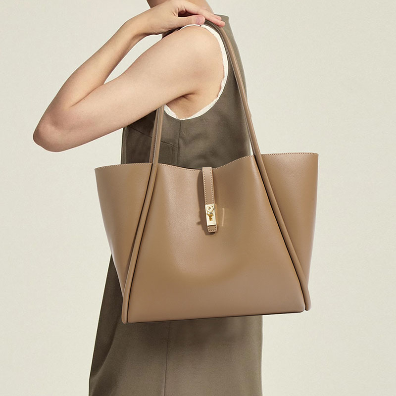 Women’s Genuine Leather Lock Buckle Tote Bag With Minimalist image 2
