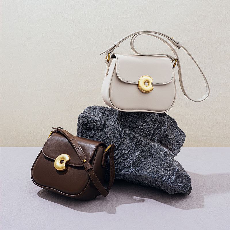 Women’s Genuine Leather Magnetic Buckle Crossbody Shoulder Saddle Bag In Minimalist image 5