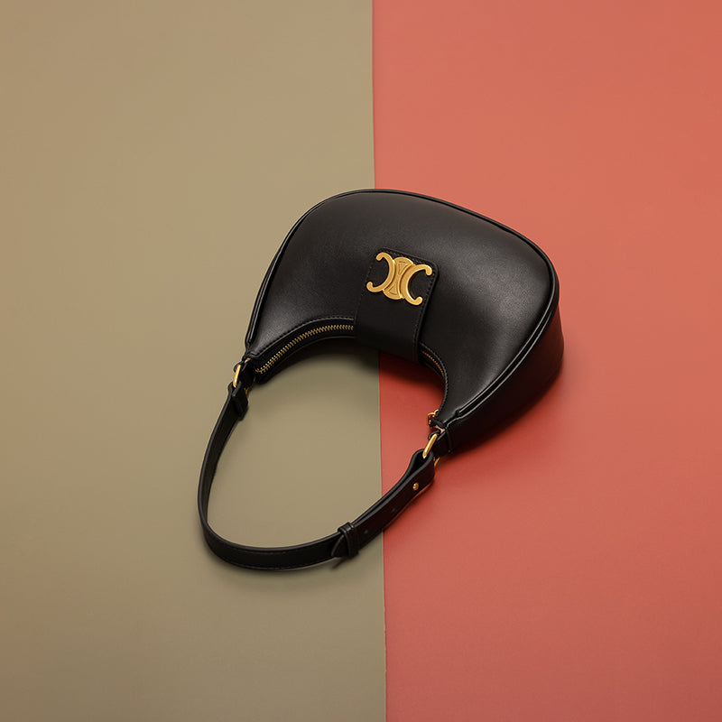 Women’s Genuine Leather Minimalist Crossbody Bag with Magnetic Closure image 7