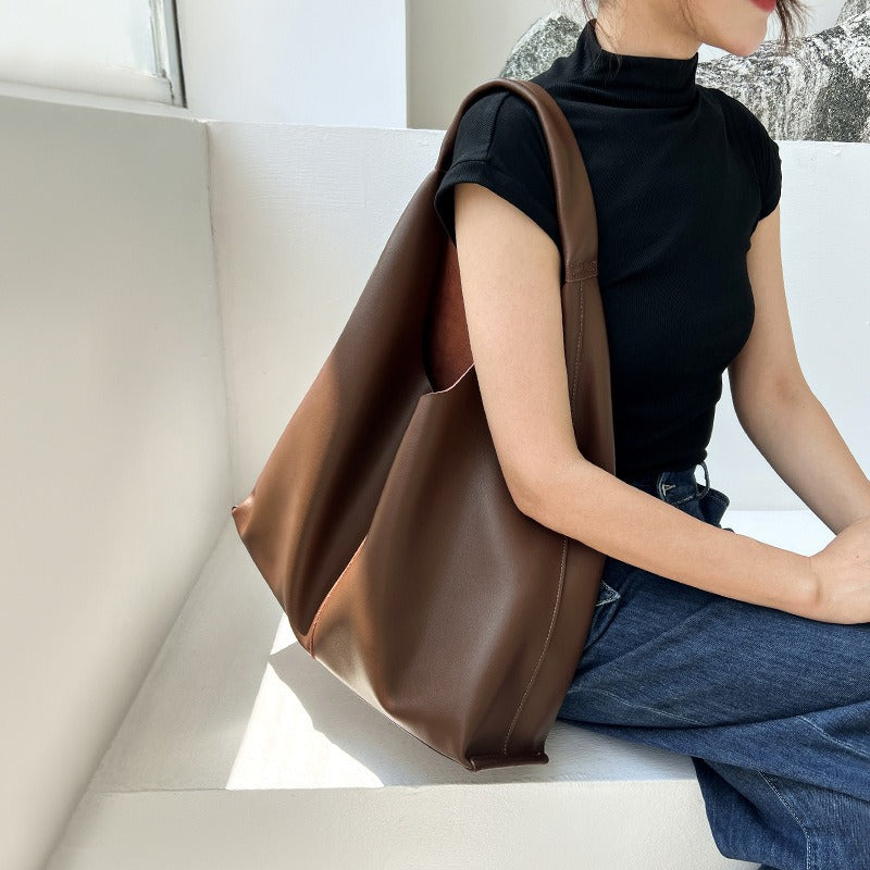 Women’s Genuine Leather Minimalist Hobo Bag image 4