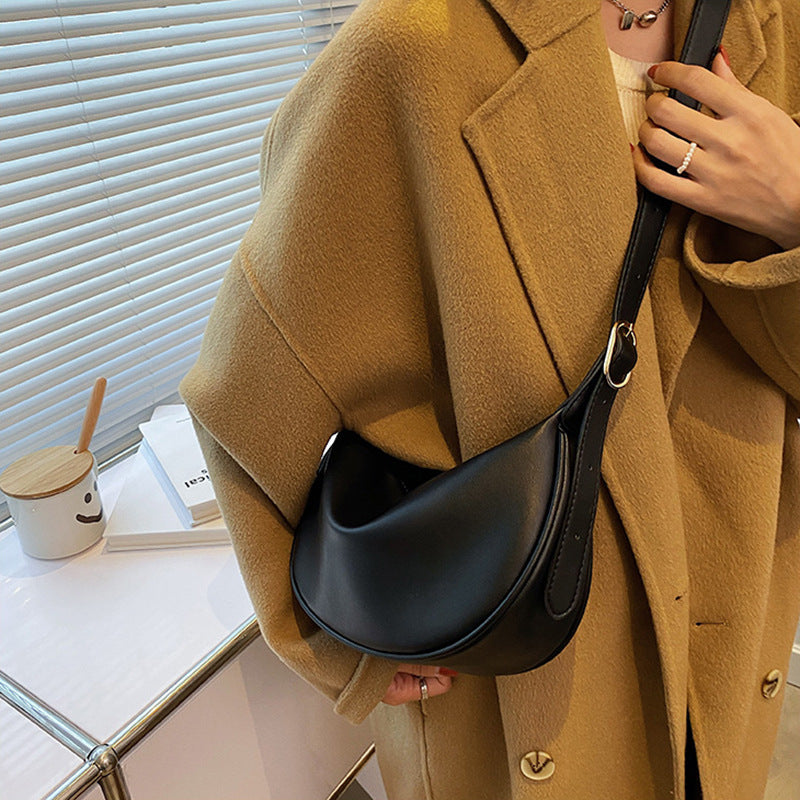 Women’s Genuine Leather Zipper Crossbody Baguette Bag image 5