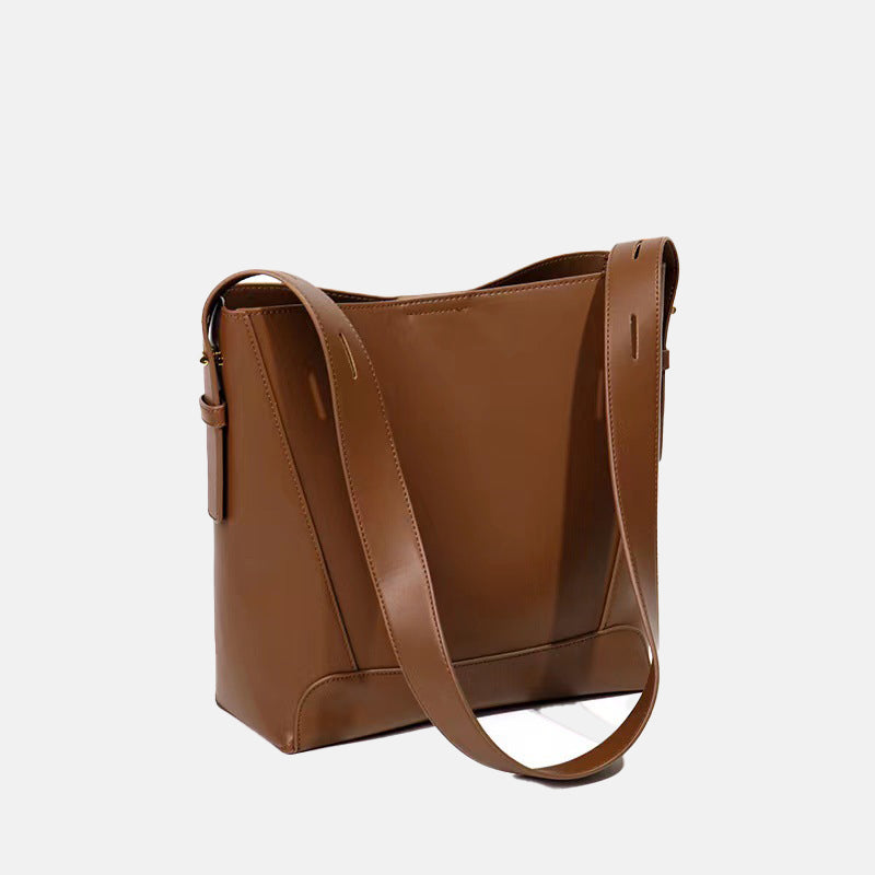 Women’s Large Capacity Leather Bucket Bag image 3