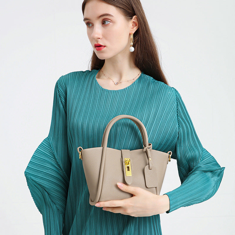 Women’s Leather Bucket Bags with Top Handle image 4