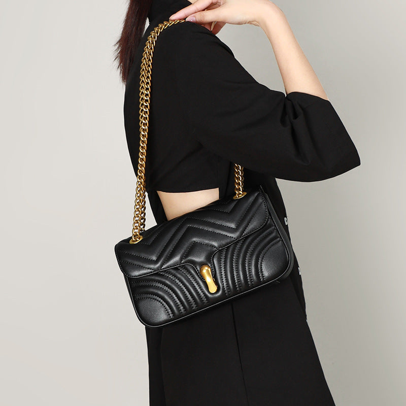 Women’s Leather Quilted Chain Crossbody Bag image 5