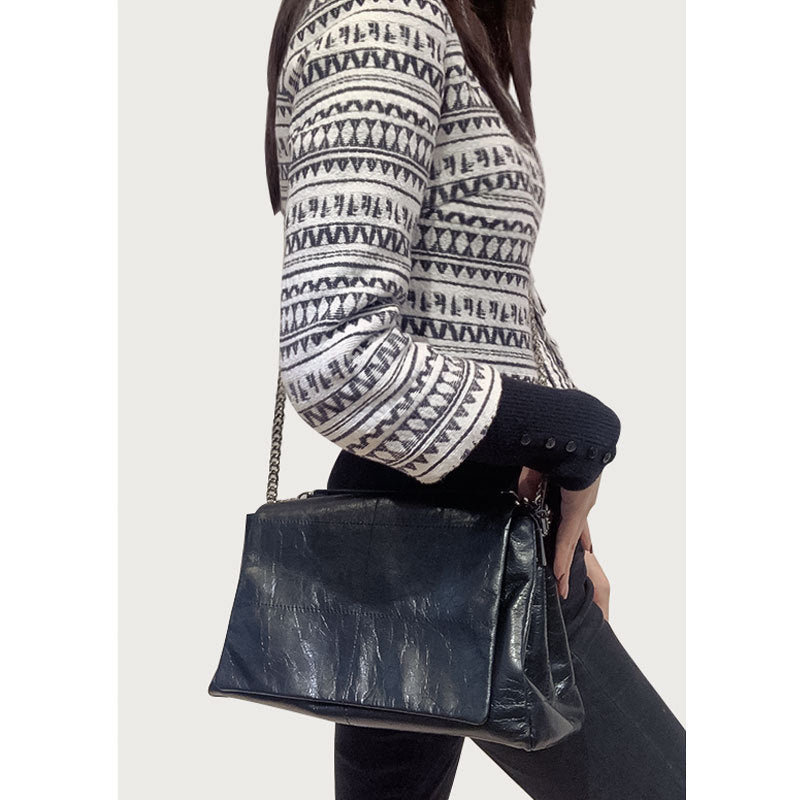Women’s Leather Quilted Magnetic Flap Chain Crossbody Bag image 3